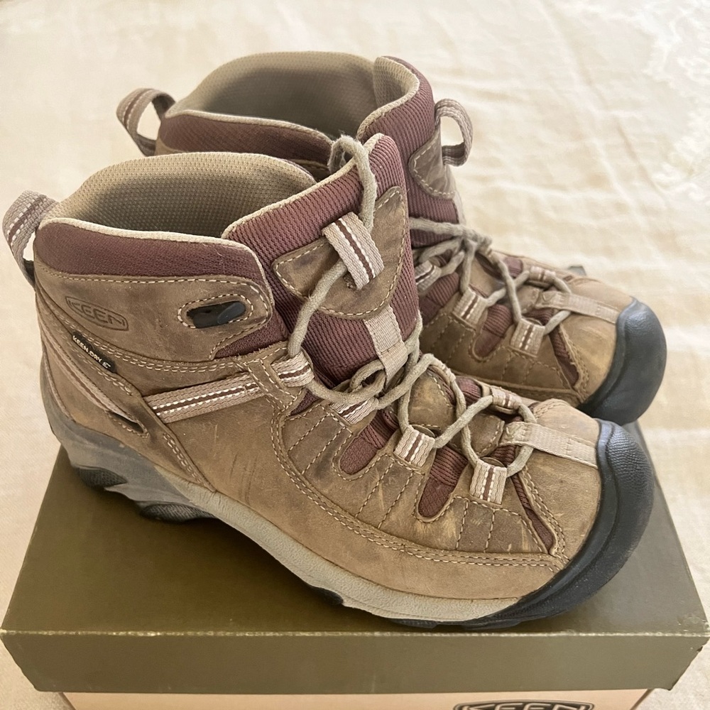 Keen Targhee II Mid Hiking Boot